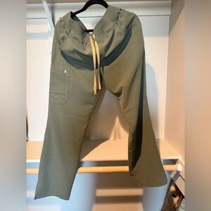 Figs Womens Kade scrub pants